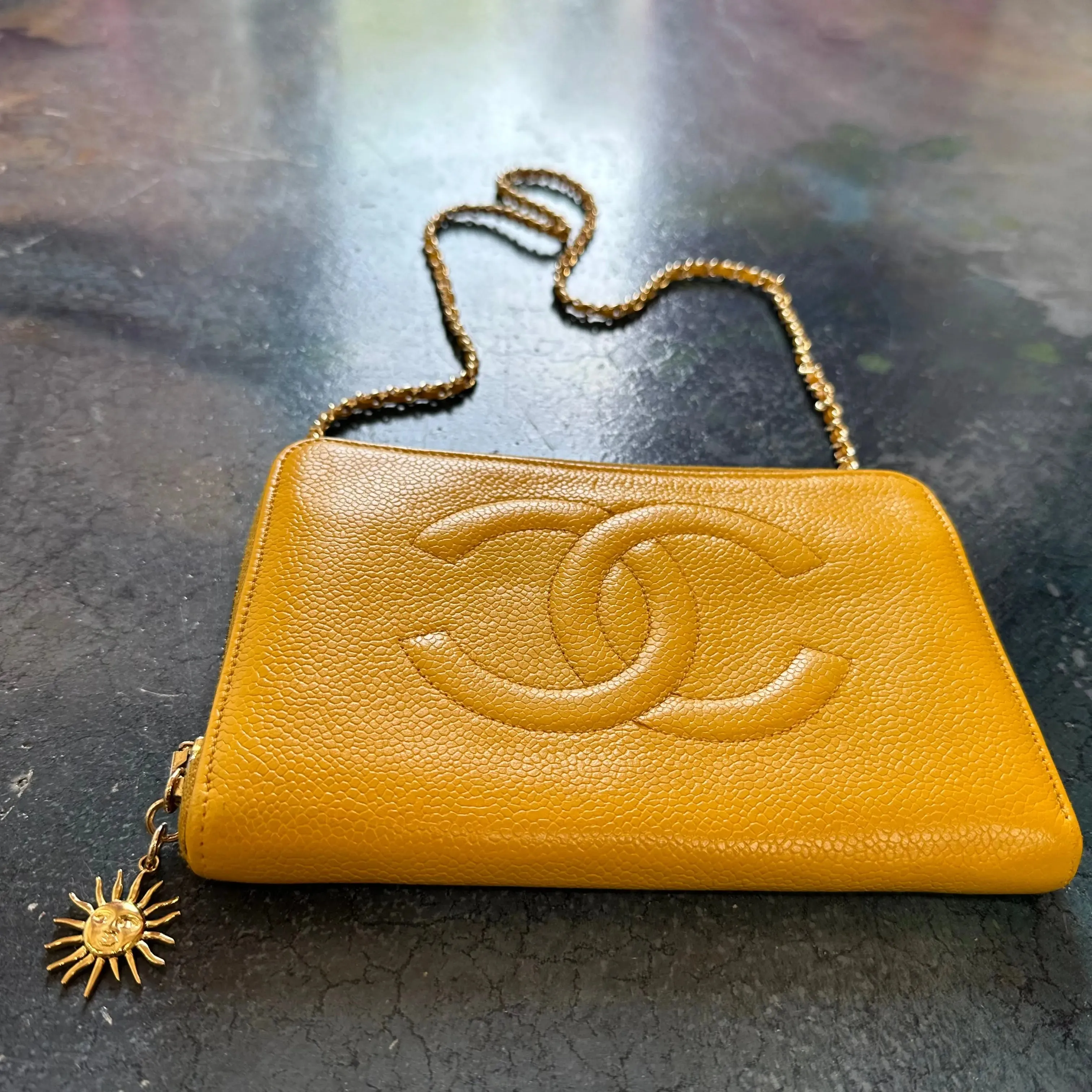 CHANEL Caviar Timeless Zip Organizer
