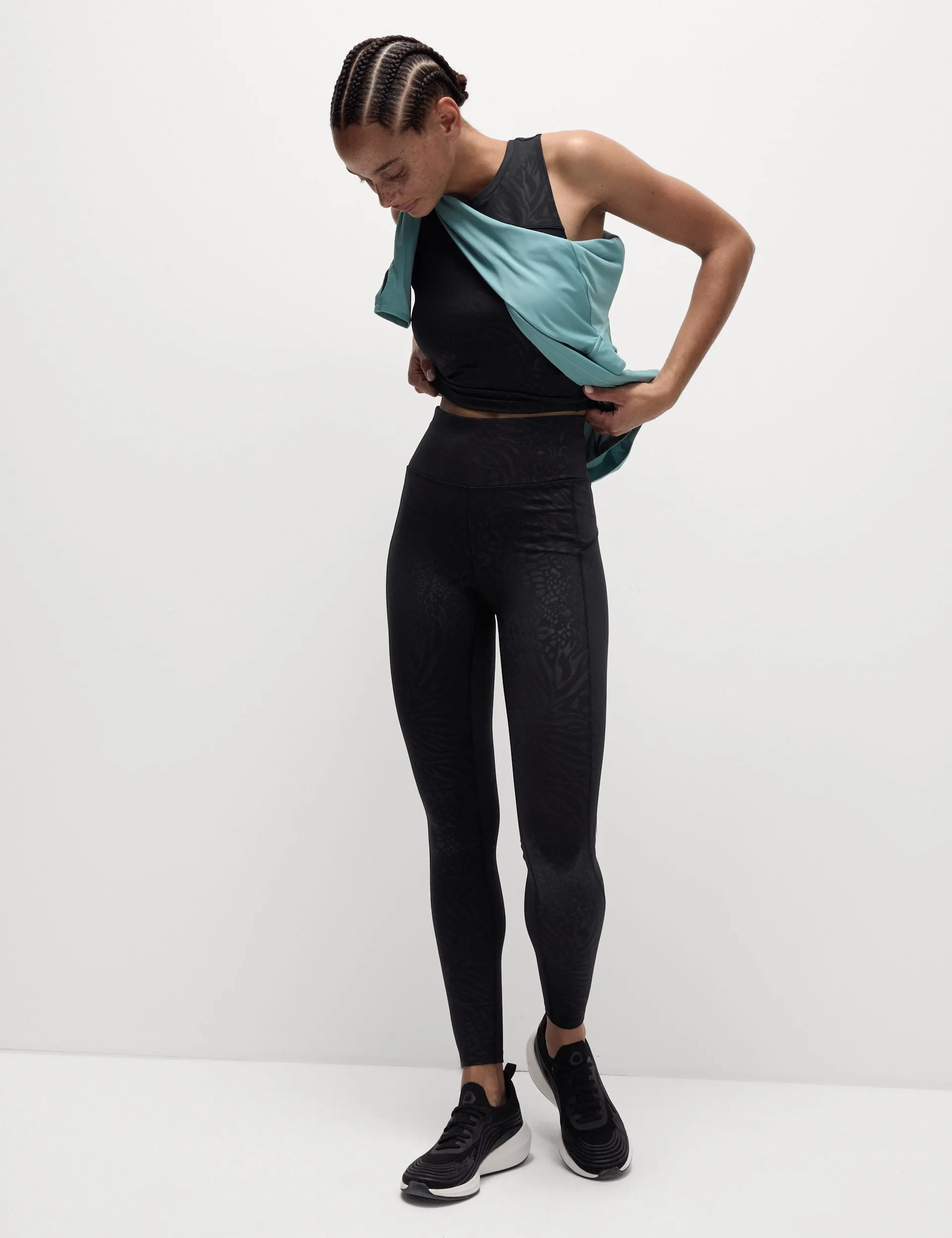 Go Move Printed Embossed High Waisted Gym Leggings - Black