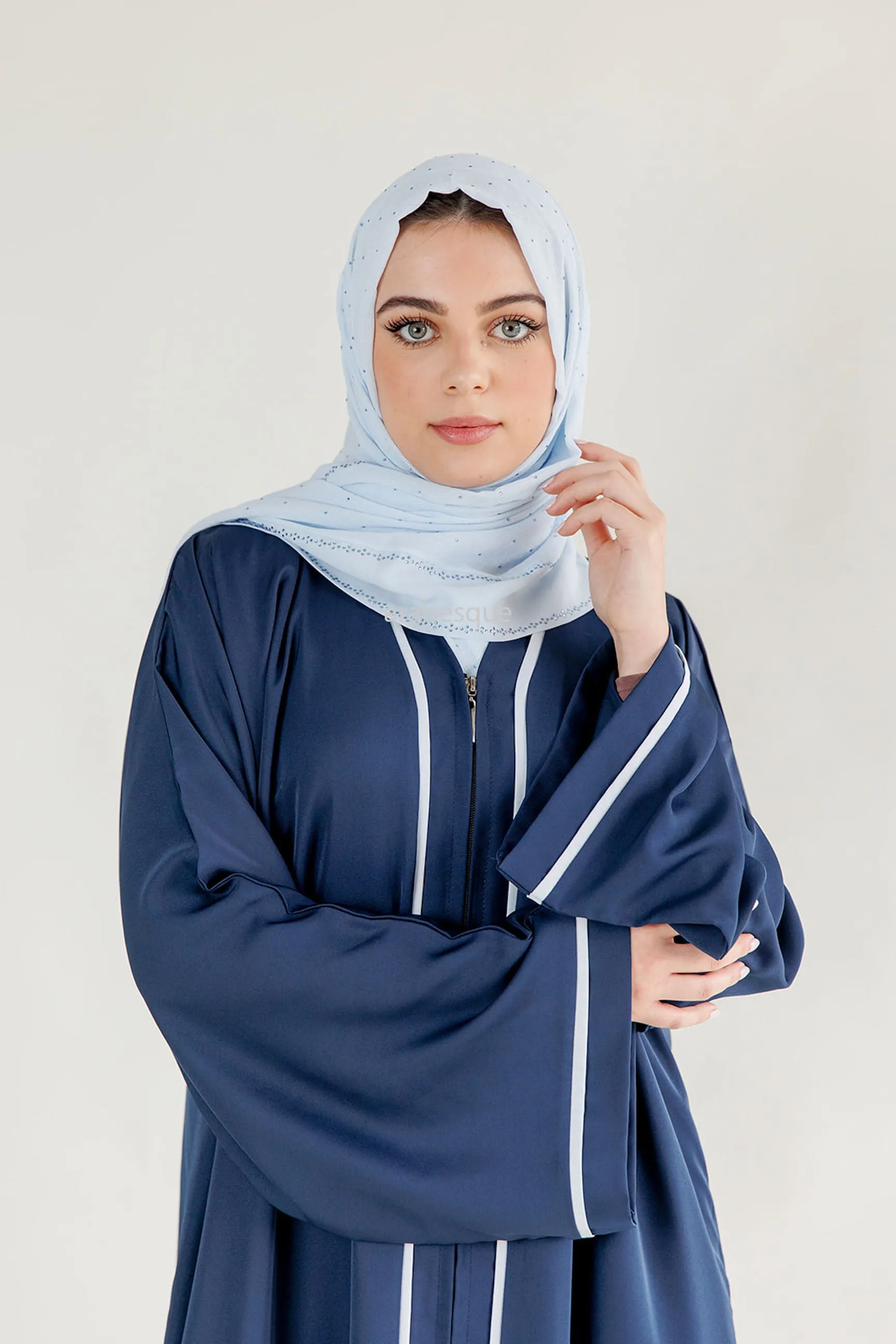 Navy Border Zip Abaya